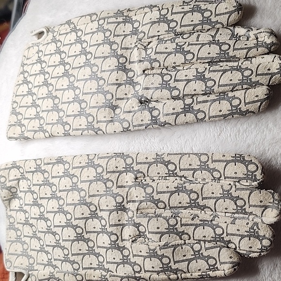Vintage CHRISTIAN DIOR Monogram Logo Leather Gloves - Picture 3 of 12